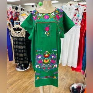 Puebla Tradicional Plus Size Dress